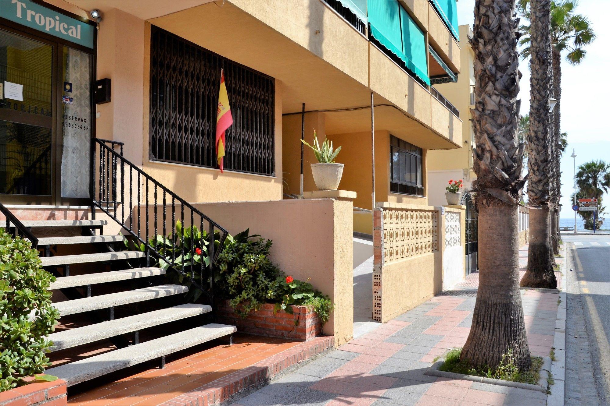 Hostal Tropical 阿尔姆尼卡 外观 照片