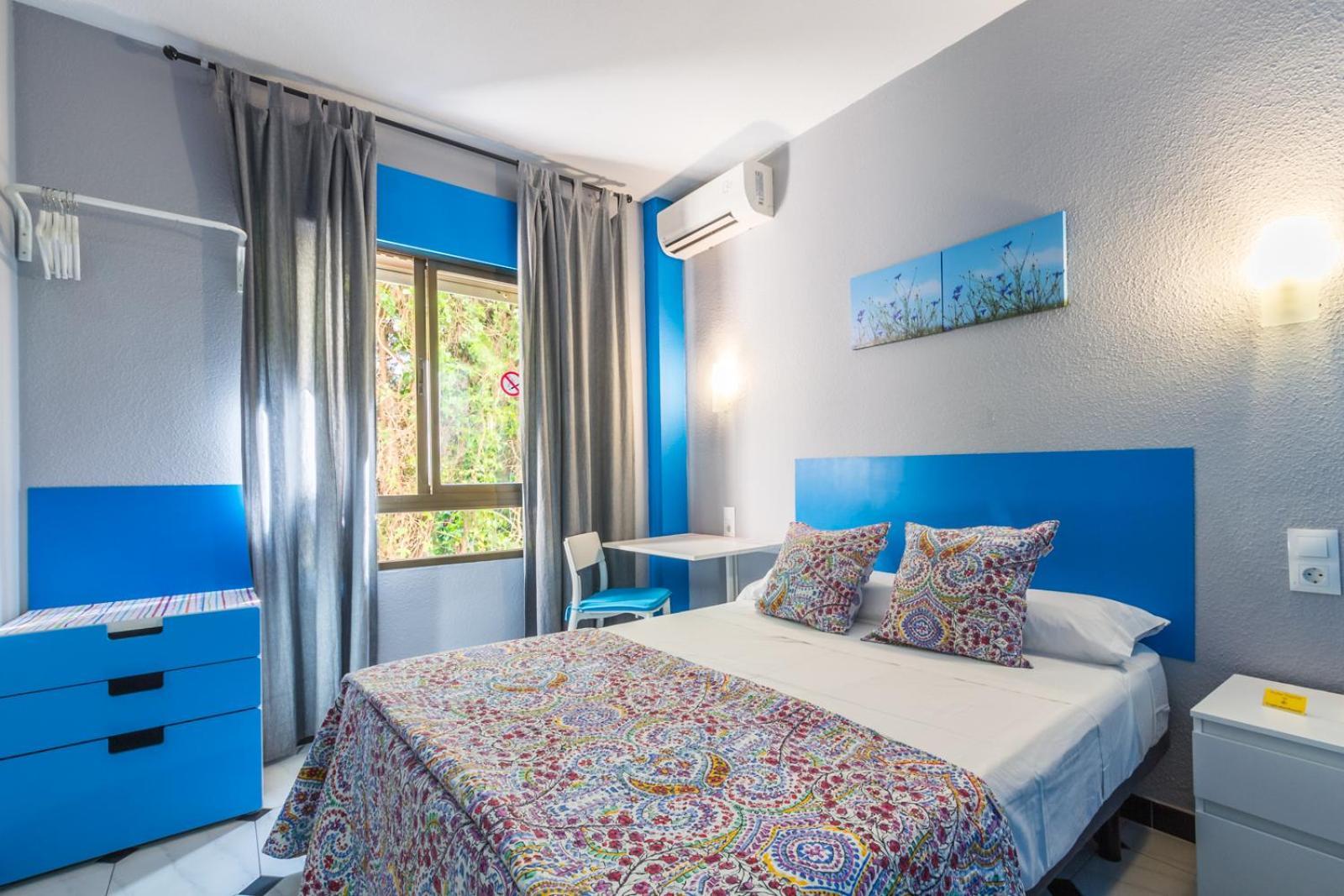 Hostal Tropical 阿尔姆尼卡 外观 照片
